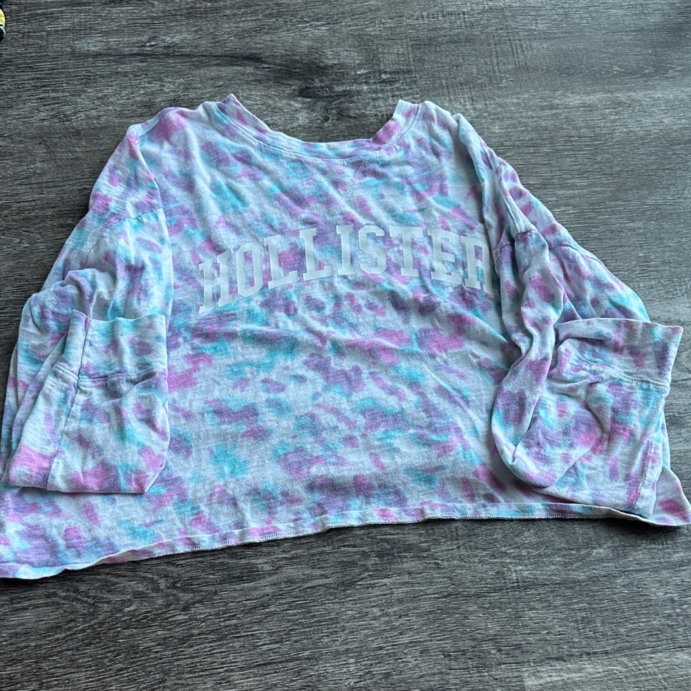 Hollister Pastel Tie-Dye Cropped Long Sleeve